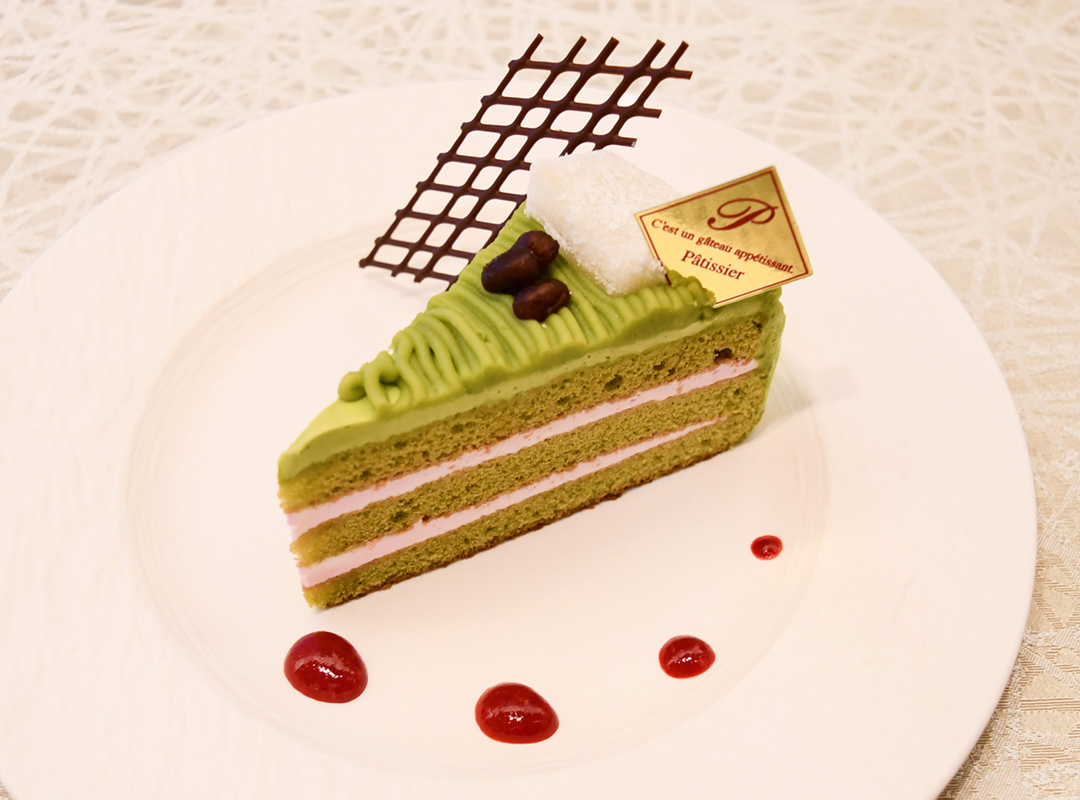 宇治抹茶とストロベリーのショートケーキ